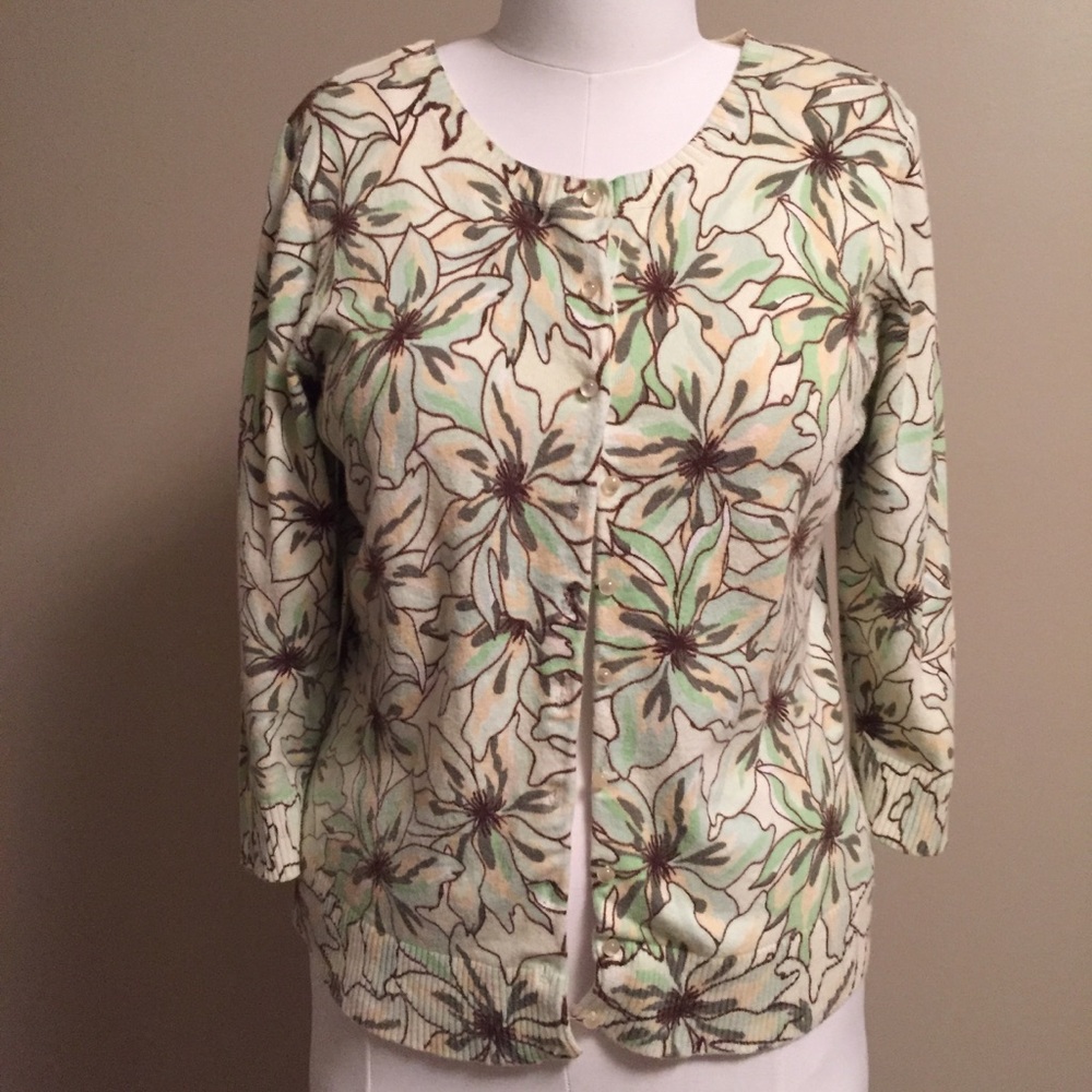 Pretty Lightweight Cardigan